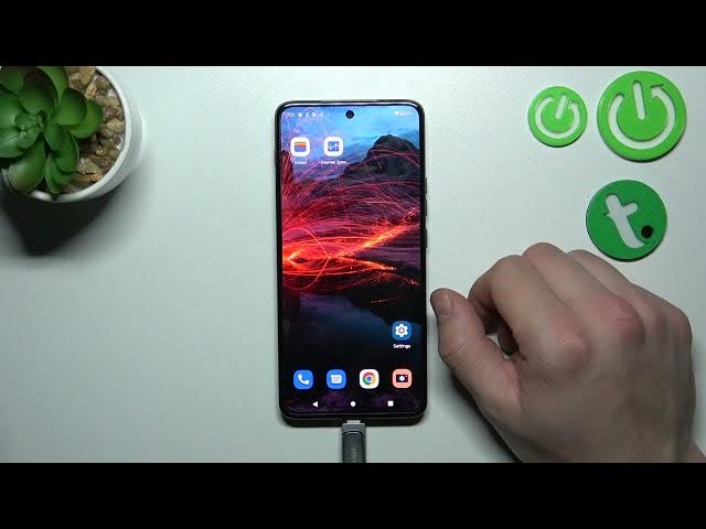 Video thumbnail for How To Connect Pendrive With MOTOROLA ThinkPhone