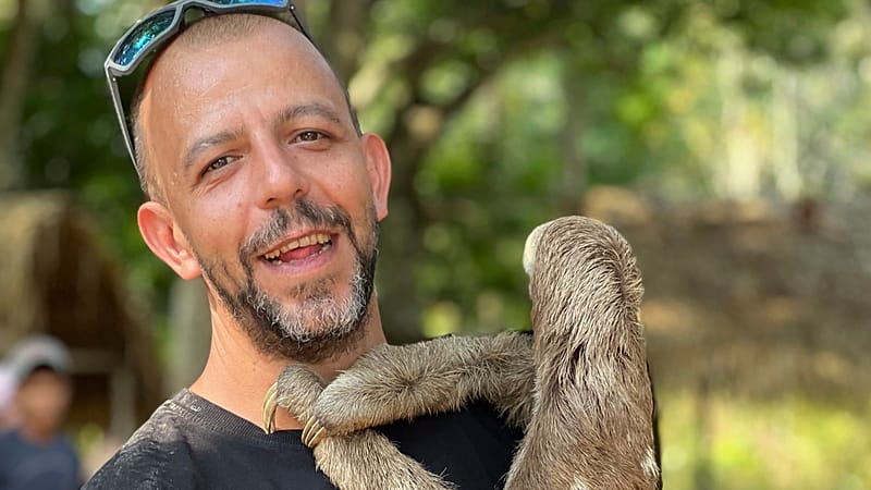 Video thumbnail for Central African Republic frees Belgian-Portuguese NGO worker