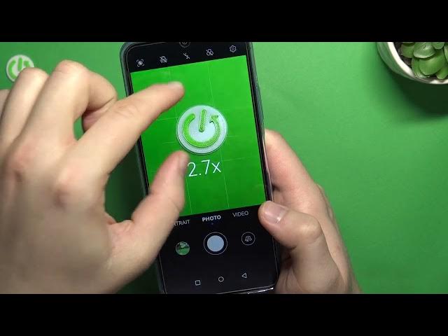 Video thumbnail for What is the Maximum Camera Zoom on Huawei Nova Y61