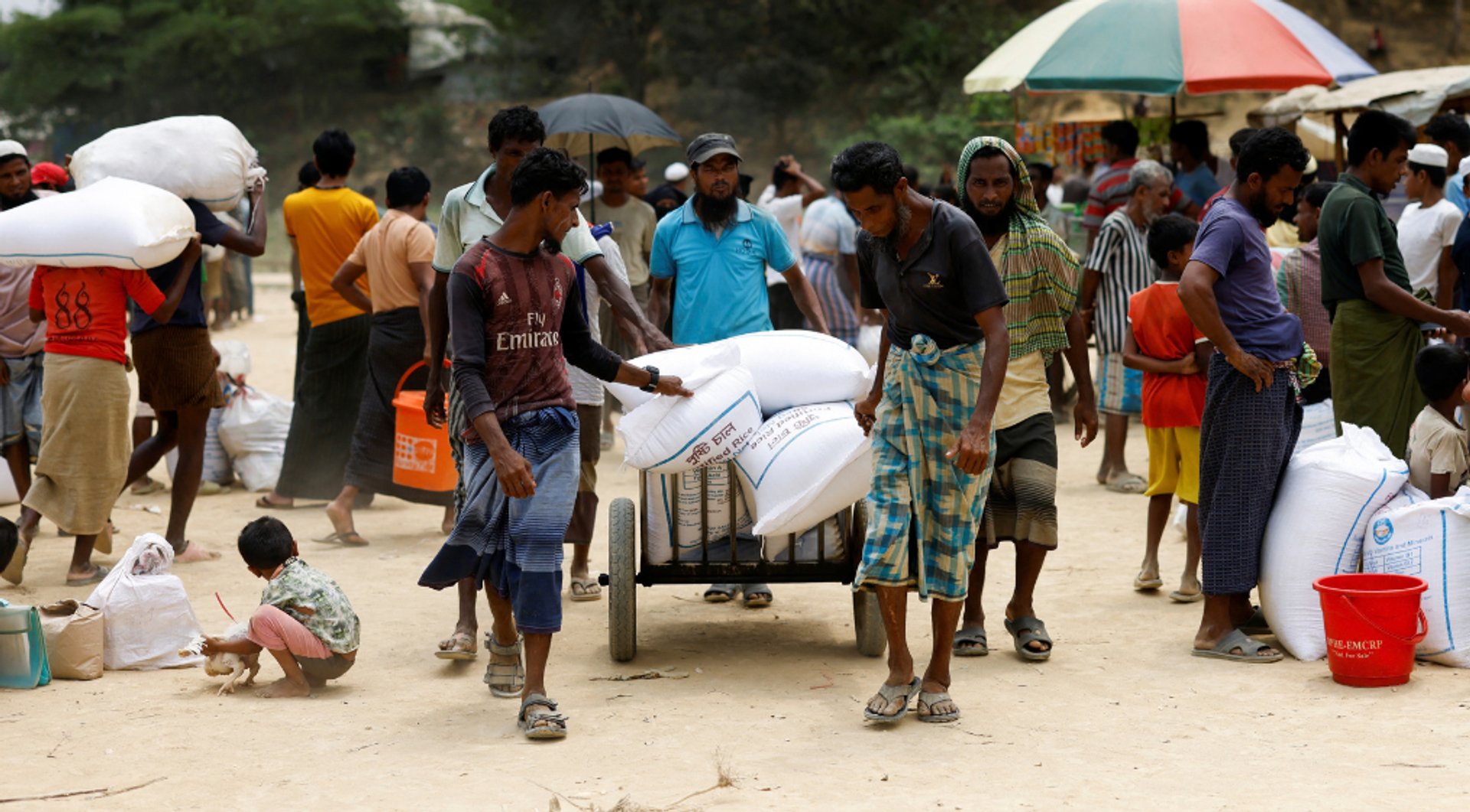 Video thumbnail for Bangladesh’s Rohingya refugees struggle as UN aid funding falls