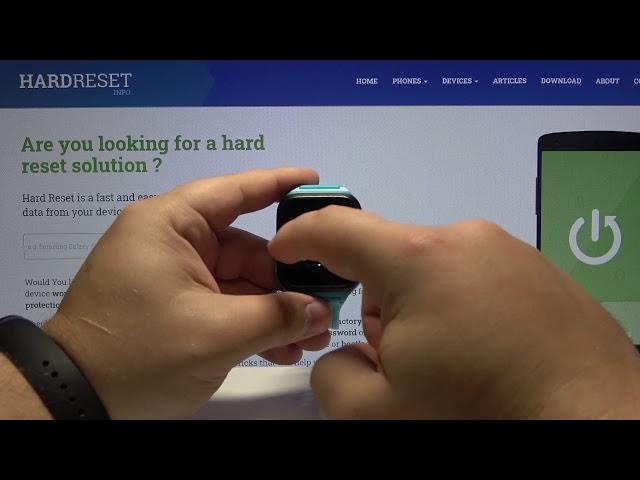 Video thumbnail for How to Change Watch Face in ALCATEL TCL Family Watch MT40 – Display Look Customization