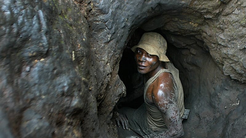 Video thumbnail for DR Congo produces first 1,000 tonnes of traceable artisanal cobalt