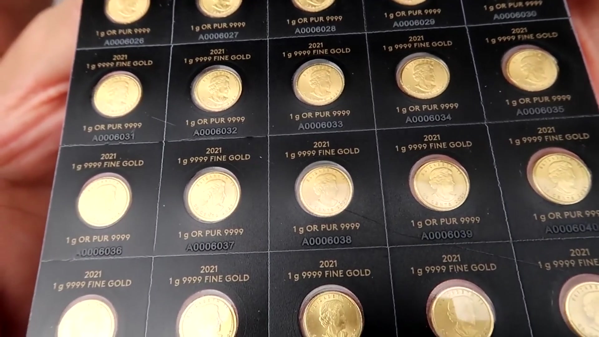 'Video thumbnail for Prepper Fractional Gold Coins - 2021 25x1 gram Gold Maplegram25'