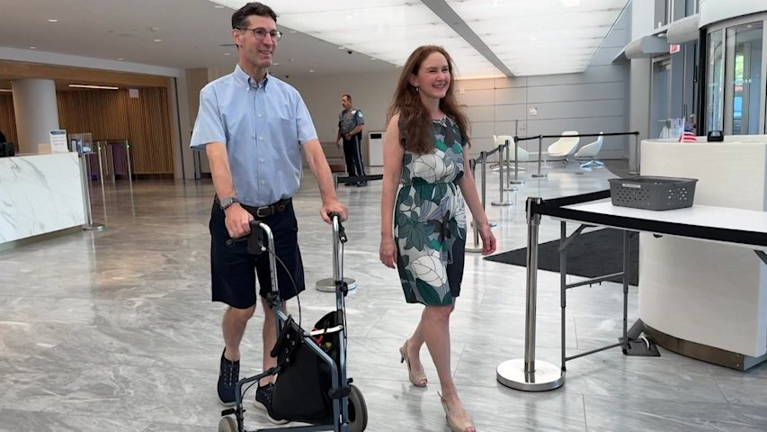 Video thumbnail for Great Neck man defies odds to walk again after breaking neck when falling off swing