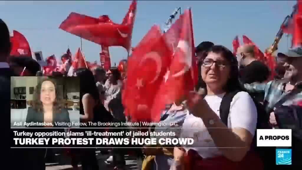 Video thumbnail for Turkey's CHP trying to find a model of 'sustainable resistance' against Erdogan, analyst says
