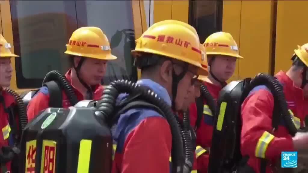 Video thumbnail for Coal mine explosion in China kills 90 people, state media say