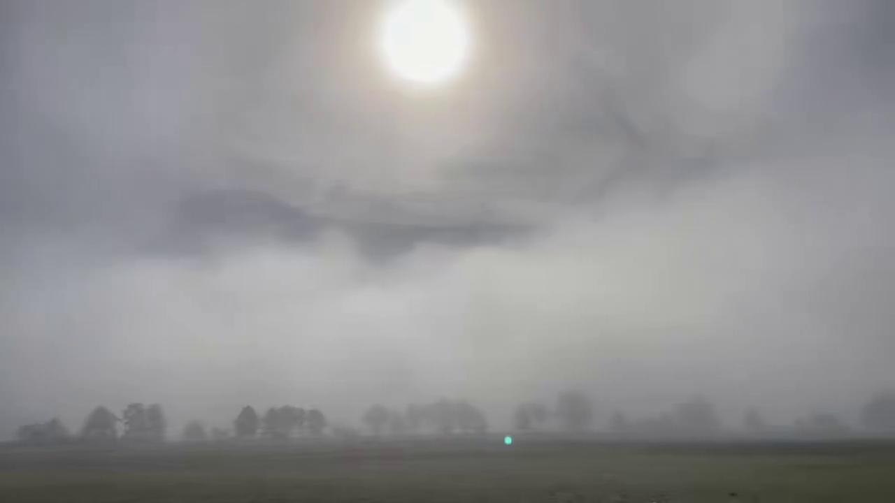 Video thumbnail for US: Morning Fog Blankets Northeastern Indiana on Memorial Day.