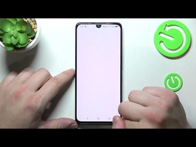 Video thumbnail for How to Manage and Configure the Google Pay App on the TCL 30 - Wallet