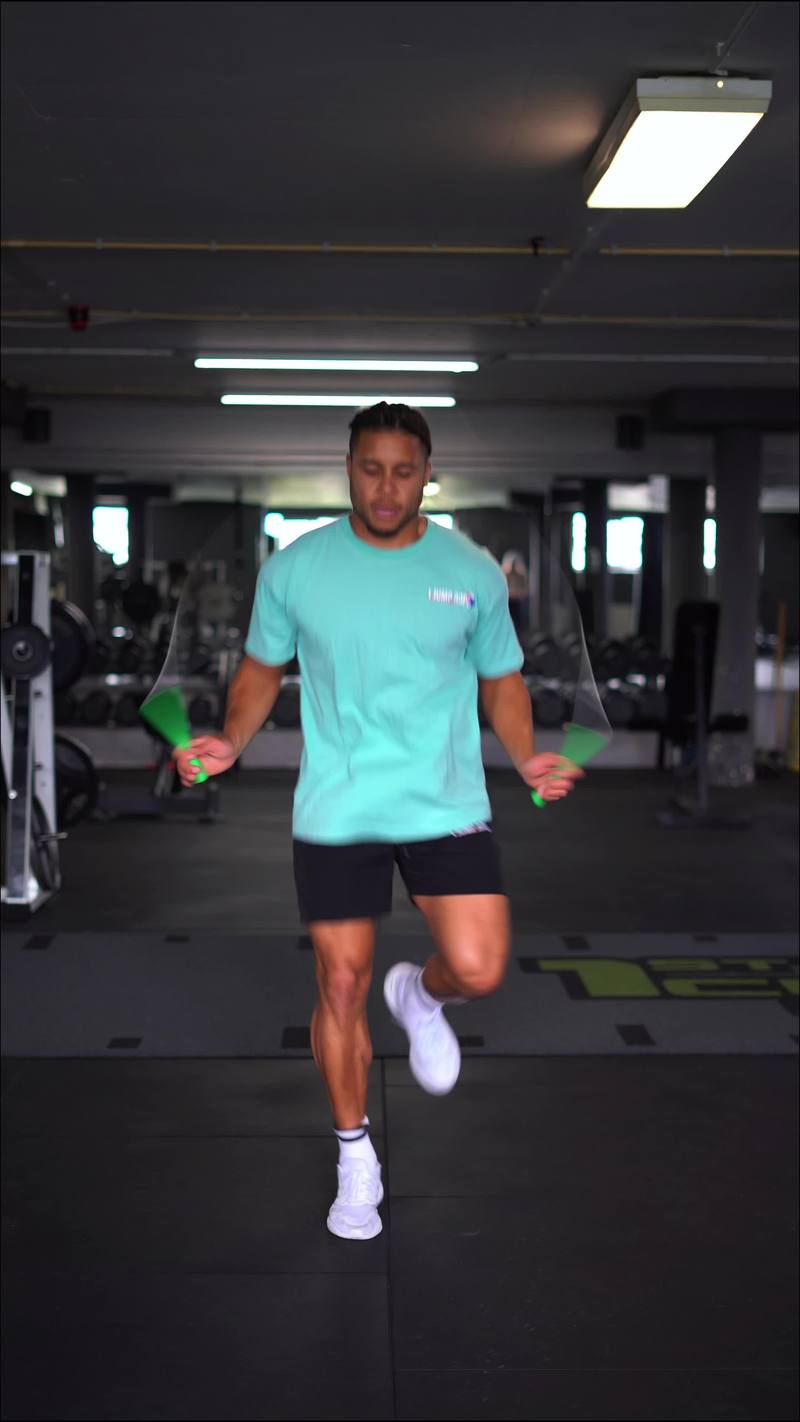 Video thumbnail for Explosive Jump Rope Footwork in the Gym