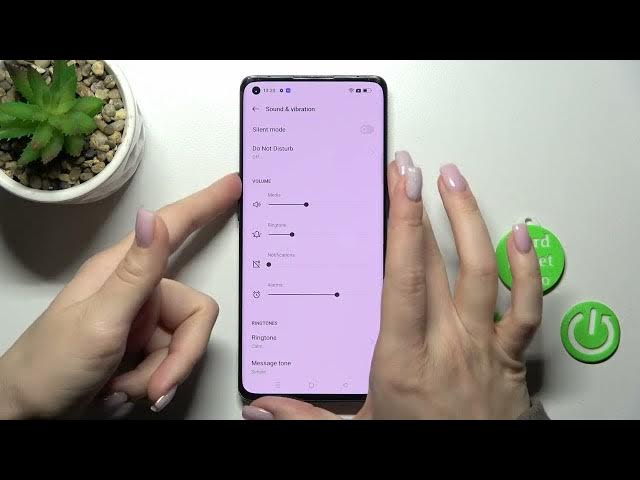 Video thumbnail for How to Change the Ringtone Volume on the OPPO Find X2 Neo - Adjust the Incoming Call Sound Volume