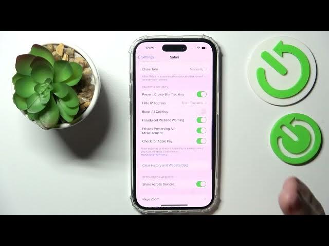 Video thumbnail for How to Clear Cache on iPhone 14 / iPhone 14 Pro