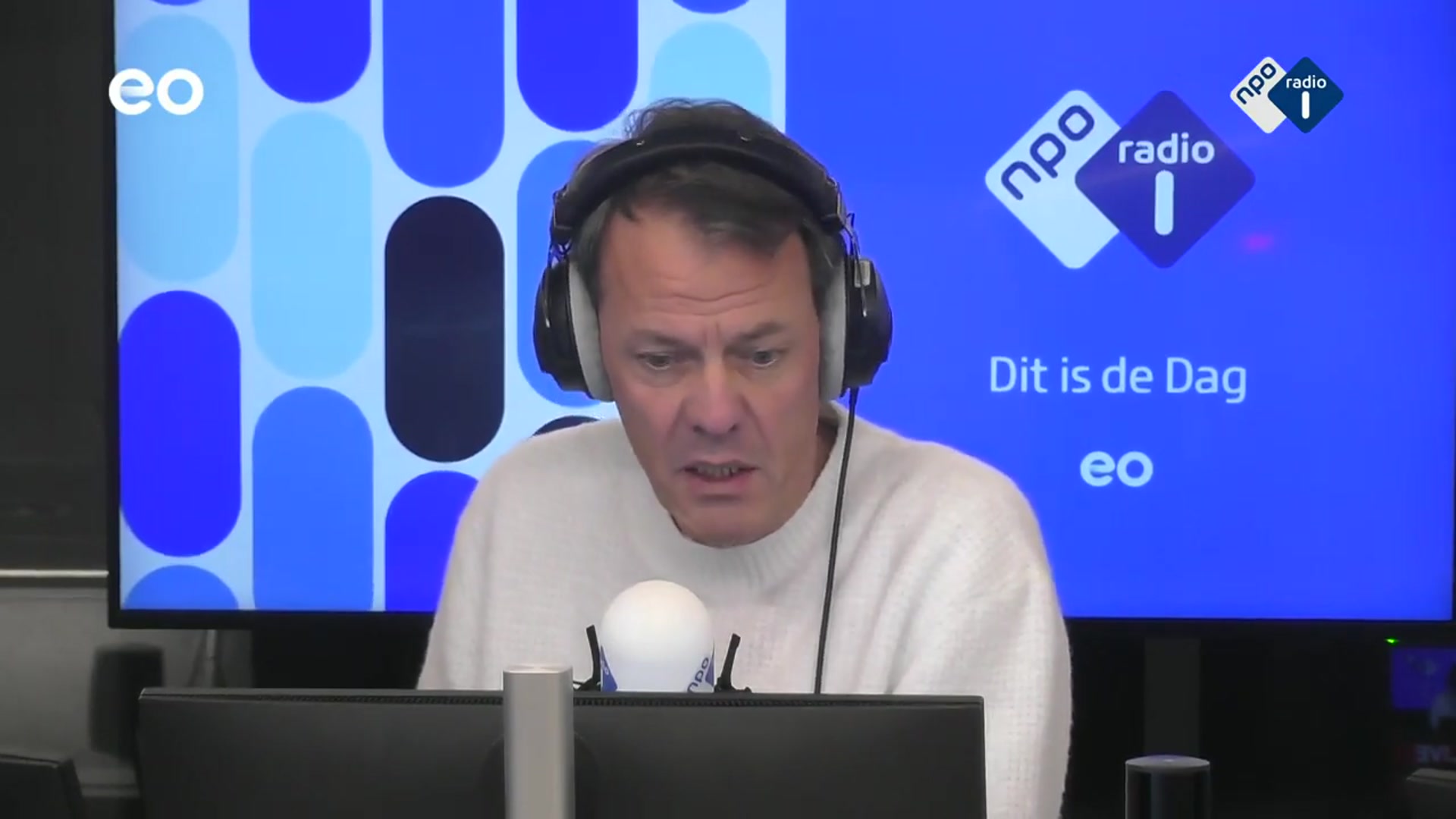 Video thumbnail for 2025-02-13 Ulrike op Radio 1 over de invloed van de aanslag in München op de Duitse verkiezingen.