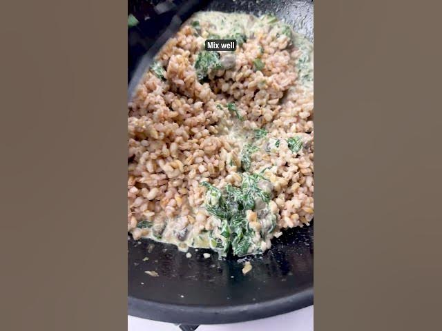 Video thumbnail for Creamy Mushroom & Spinach Orzo | Simple One‑Pot Comfort Meal