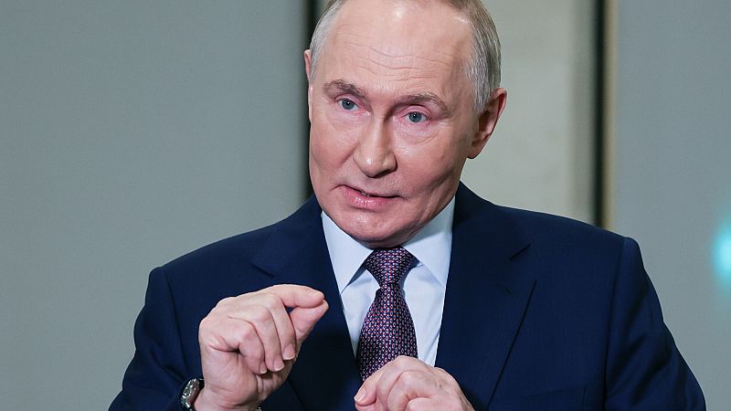 'Video thumbnail for Russia's Putin defiant in face of US sanctions on top oil companies'