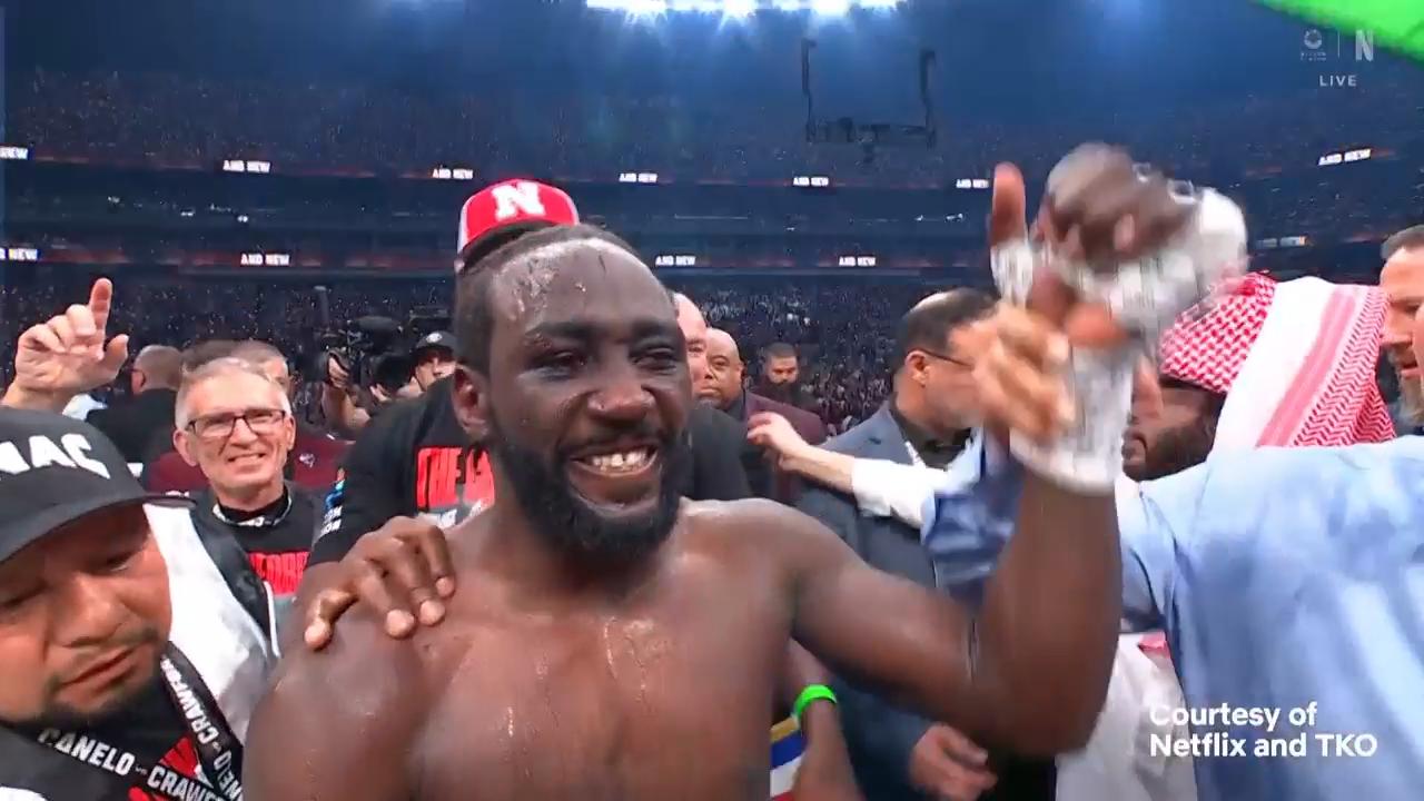 Video thumbnail for Terence Crawford makes history with victory over Canelo Alvarez