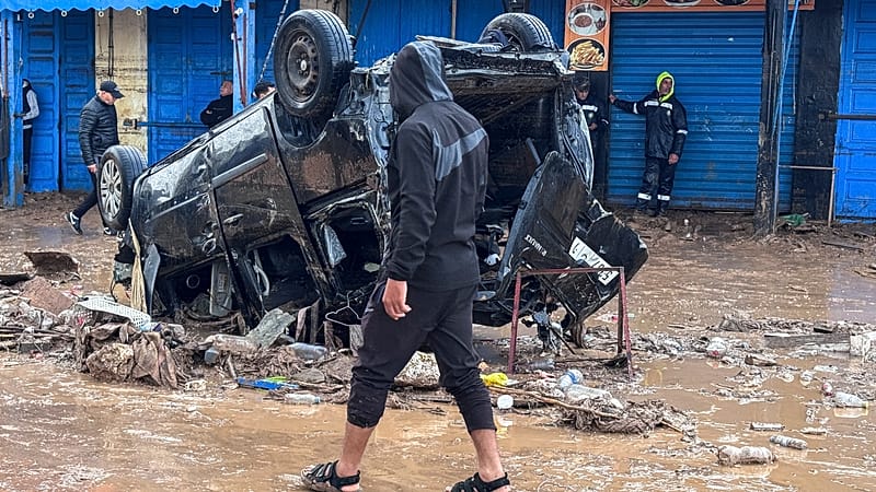 Video thumbnail for Record rainfall in Moroccan city of Salé leaves residential buildings inundated