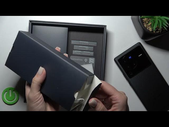 Video thumbnail for Has the VIVO X80 Pro been boxed with a USB cable?