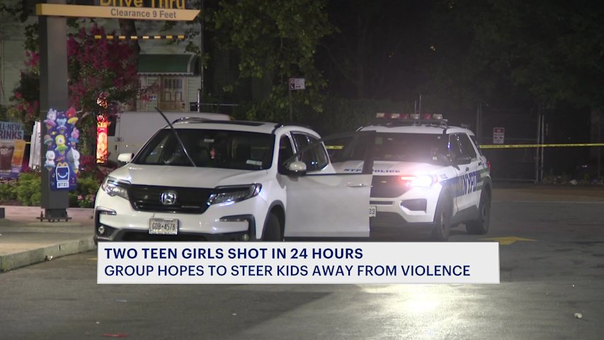 Video thumbnail for Brooklyn youth program works to prevent gun violence after 2 teen girls shot in 24 hours