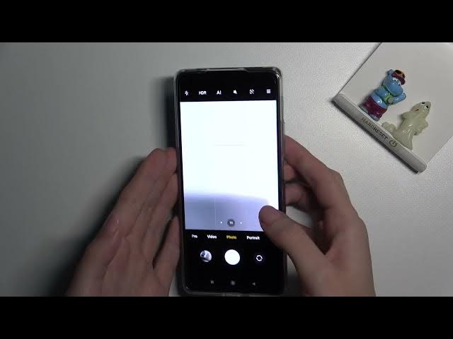 Video thumbnail for How to Turn On / Turn Off the Camera Leveler on XIAOMI 11T