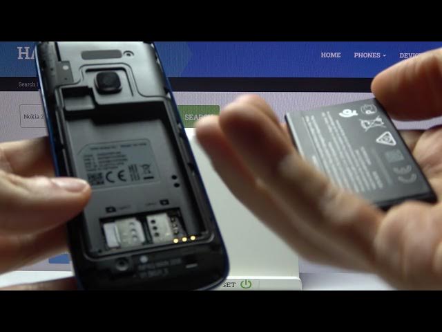 Video thumbnail for How to Remove Battery From NOKIA 225 4G - Input/Remove Battery