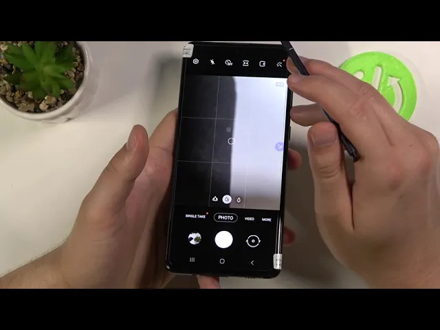 Video thumbnail for How to Activate Camera Leveler in SAMSUNG Galaxy Note 10 Lite