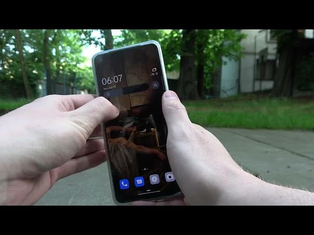 Video thumbnail for Oppo Reno 8 Lite - Outside Display Brightness