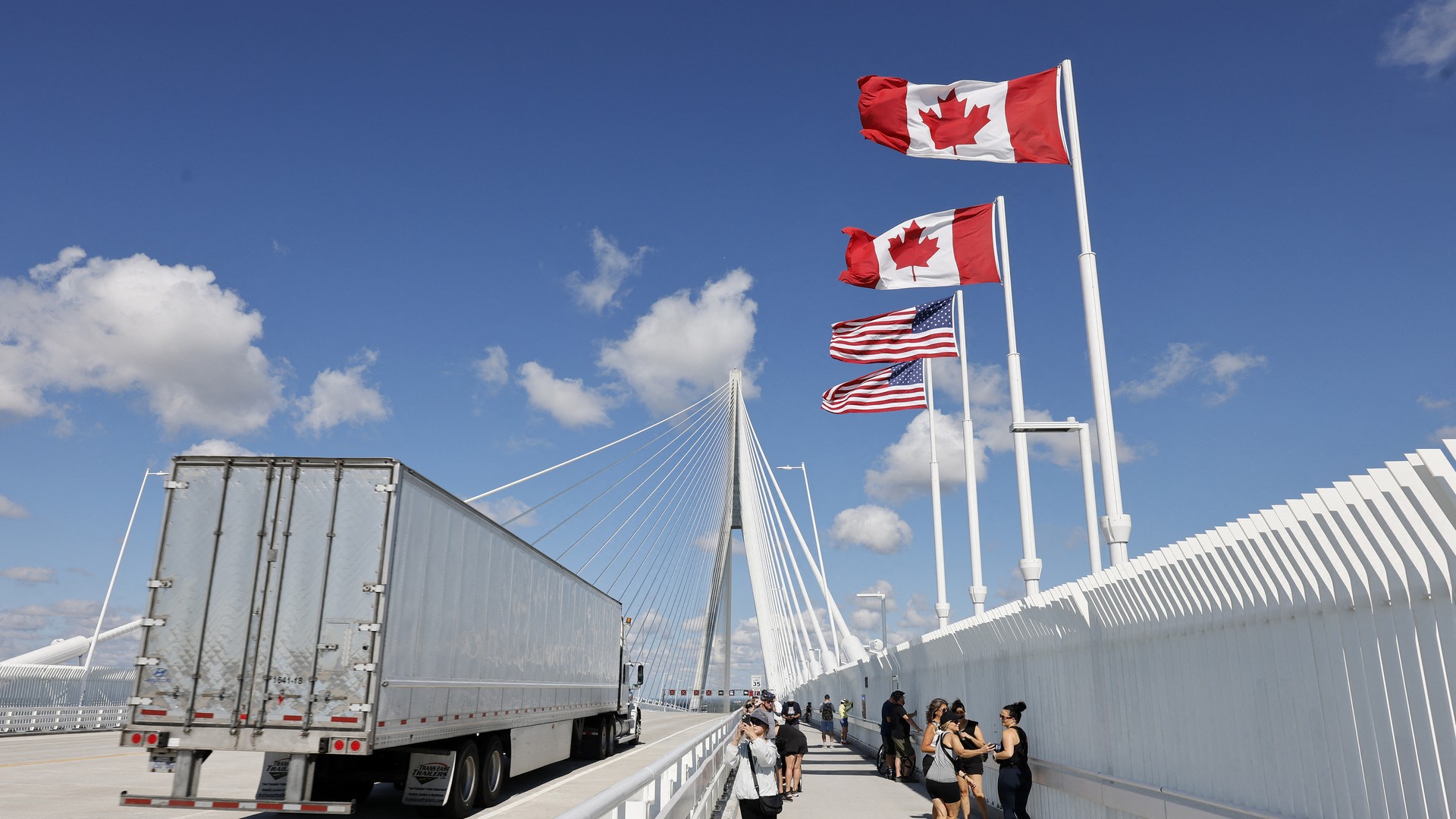 Video thumbnail for Canada’s tariffs are now in effect. Trump threatens Bombardier next