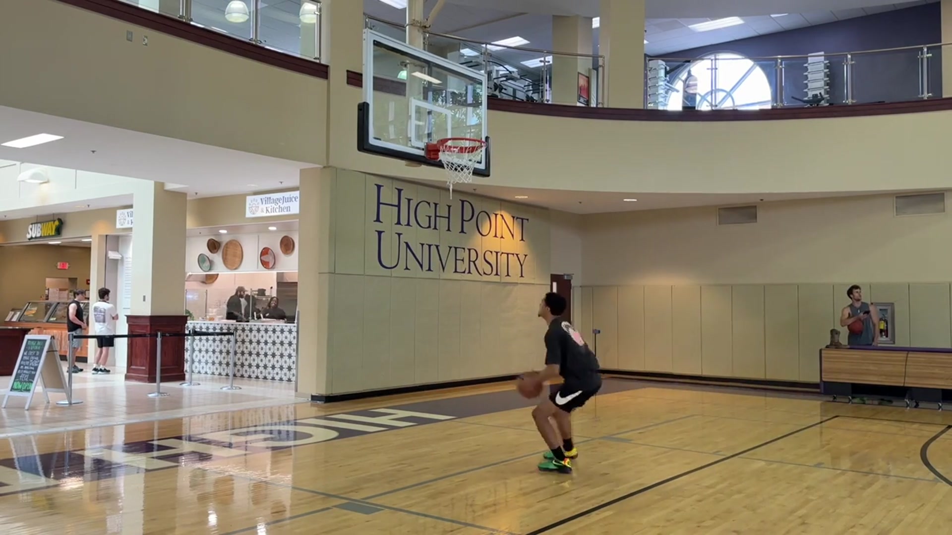 'Video thumbnail for Travis Reynolds: insane low rim dunking! (9'10.7") travis goes off!'