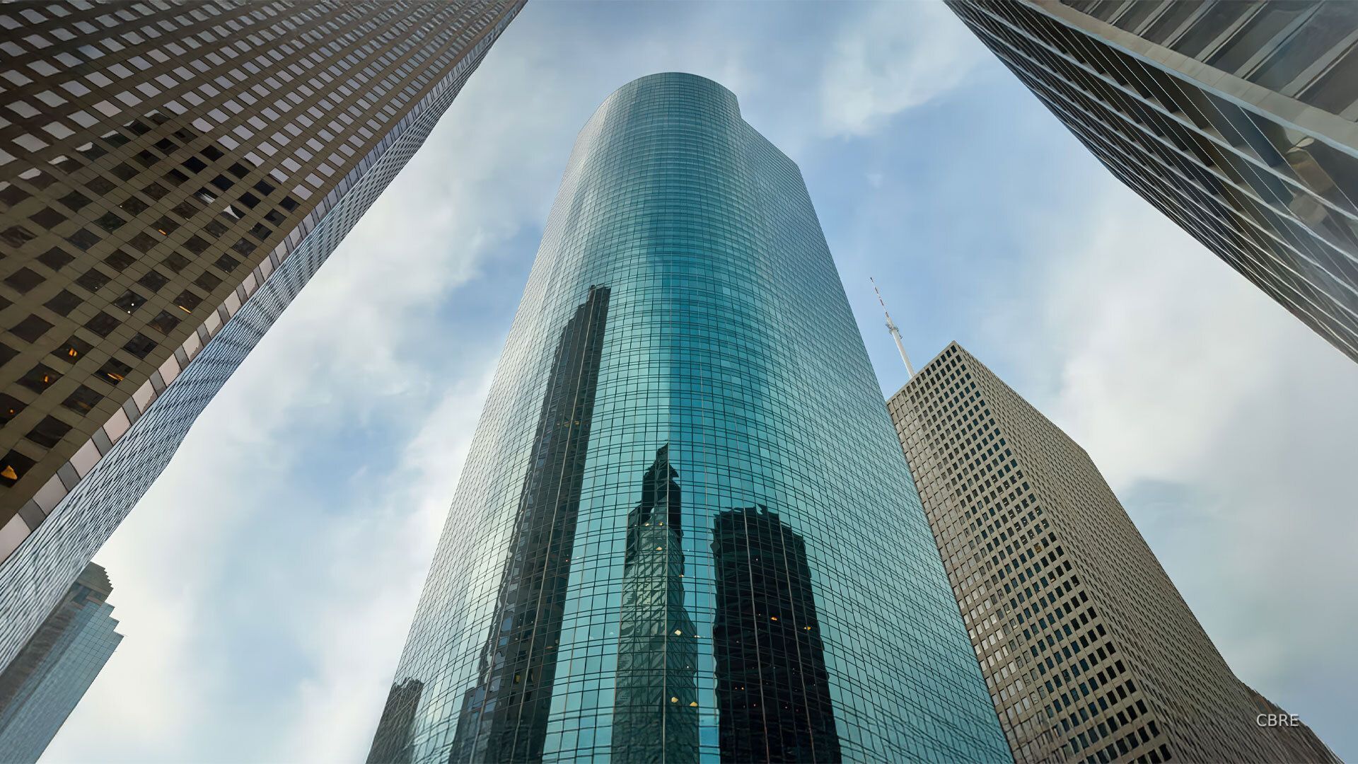 Video thumbnail for Trump targets Susman Godfrey law firm from Fox-Dominion suit