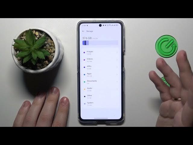 Video thumbnail for How to Check Available Storage in Oppo Find N2 Flip - Find Memory Info