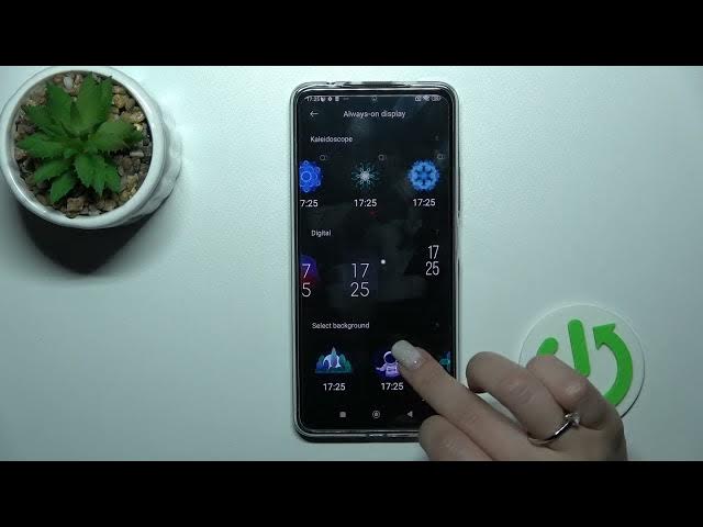 Video thumbnail for How to Customize Always on Display in XIAOMI Redmi Note 11 Pro+ – AoD Personalization