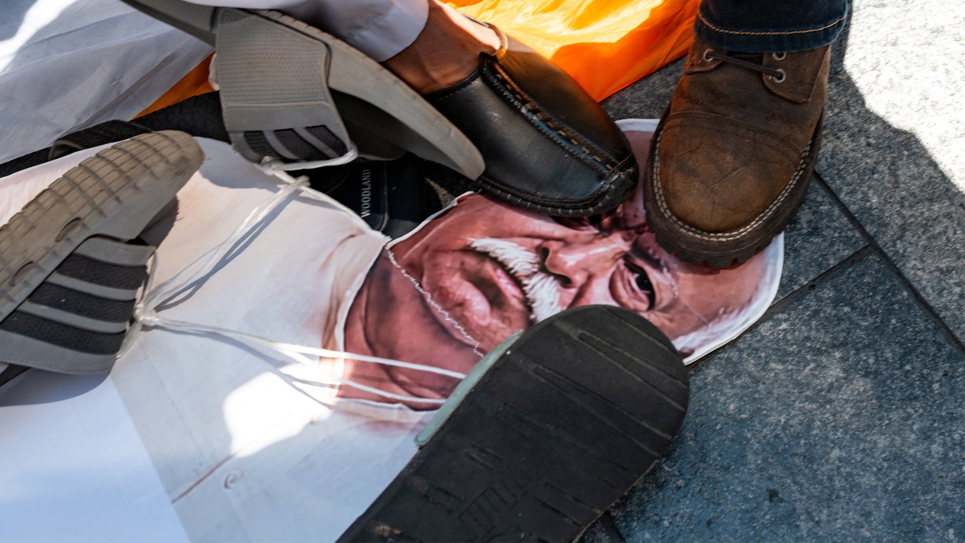 Video thumbnail for Protests as India’s Hindu nationalists take centre stage in New York