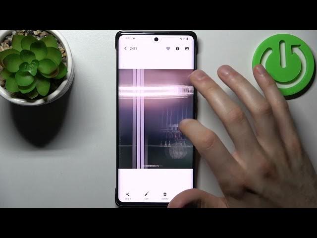 Video thumbnail for How to Turn Off Selfie Camera Mirroring in VIVO X80 Pro?