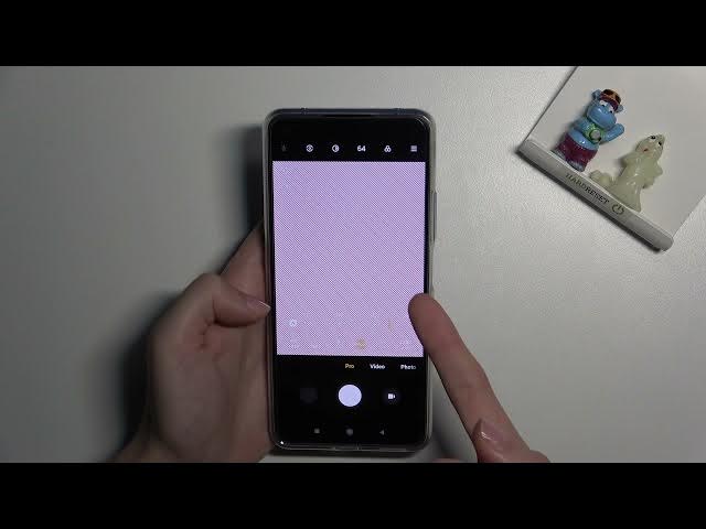 Video thumbnail for How to Use Camera Pro Mode on XIAOMI 11 Lite 5G NE - Adjust Camera Features
