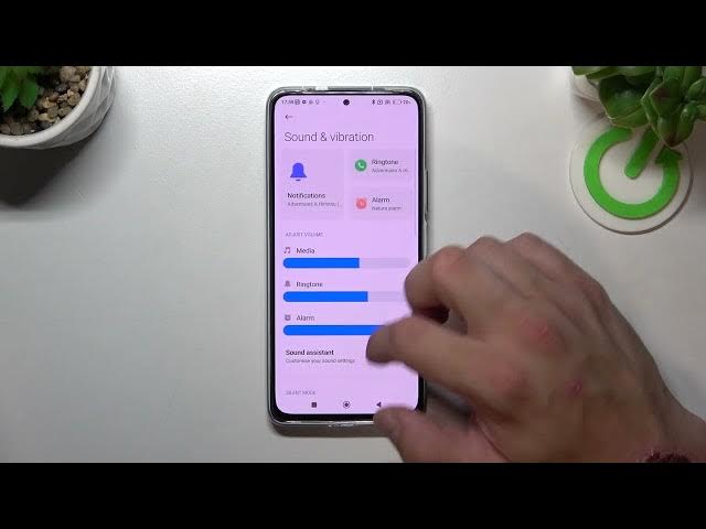 Video thumbnail for How to Adjust the Vibration Intensity on the POCO F4 - Haptic Feedback Level