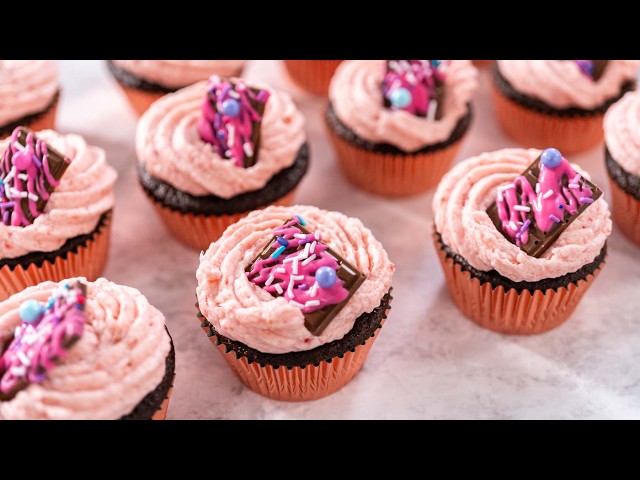 Video thumbnail for Chocolate Strawberry Cupcakes So Good, You’ll Want Seconds