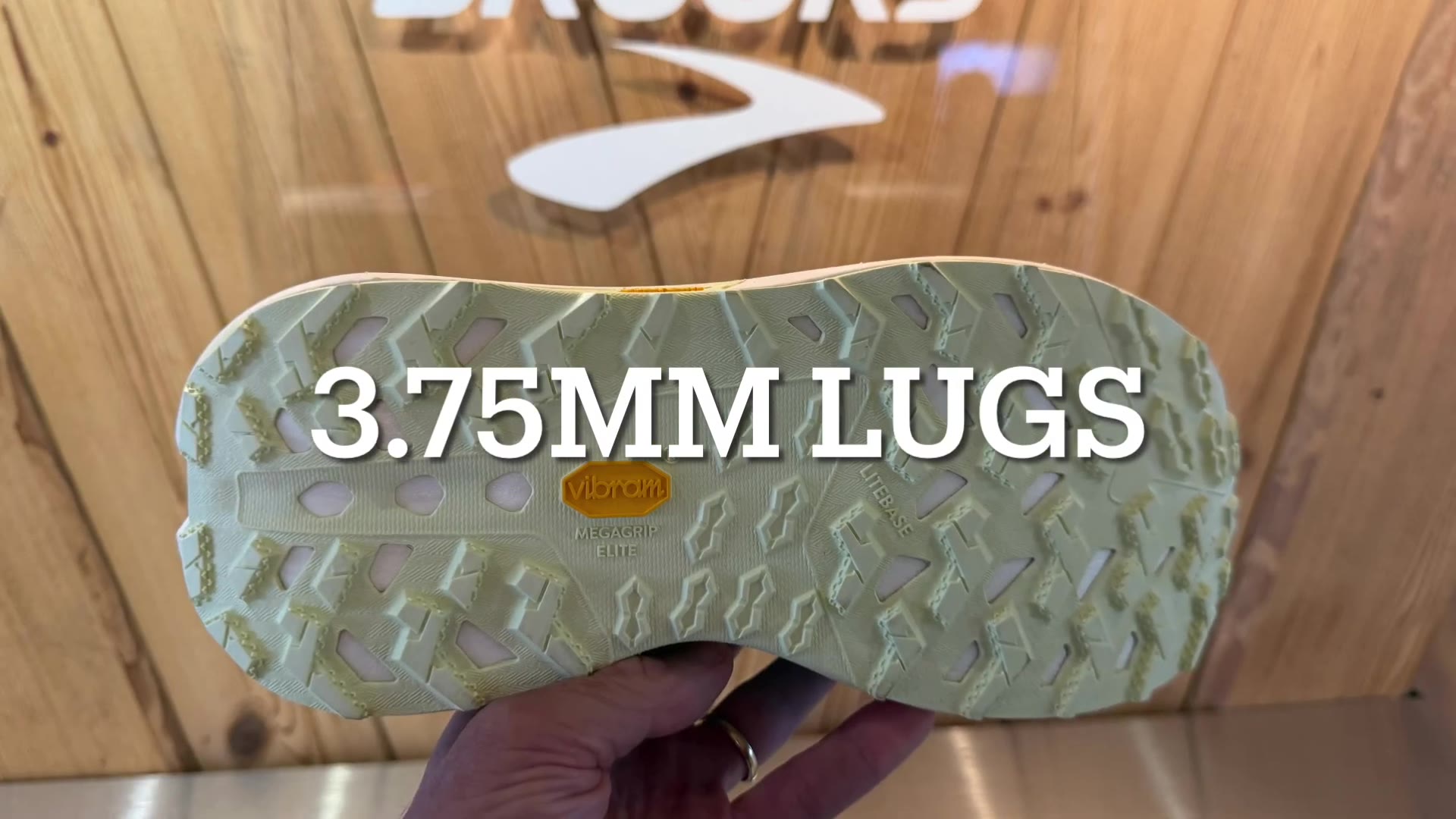 'Video thumbnail for Brooks Cascadia Elite Details & First Run Impresions'