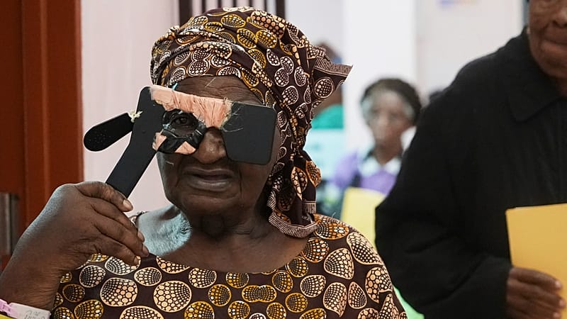 Video thumbnail for Eye surgery marathon restores sight for over 100 people in South Africa