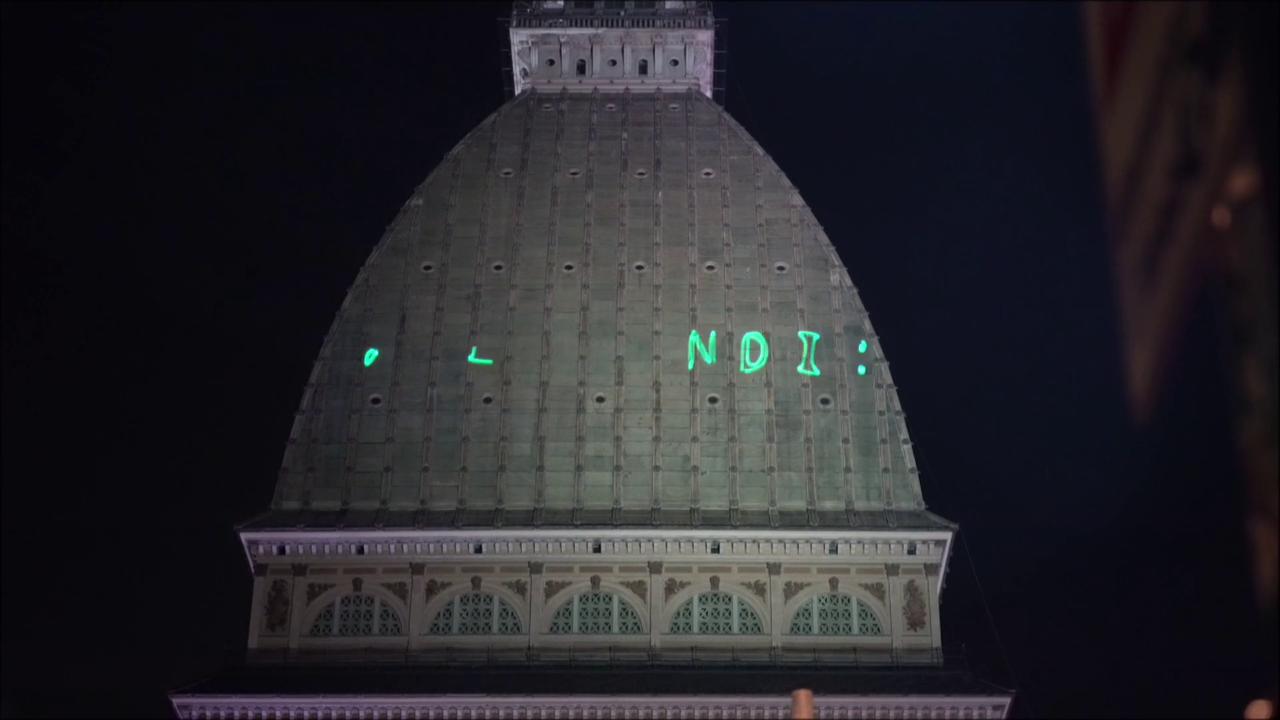 Video thumbnail for Italy: Climate Protest Message Lights Up Italy Landmark Over Heat And Drought Crisis.