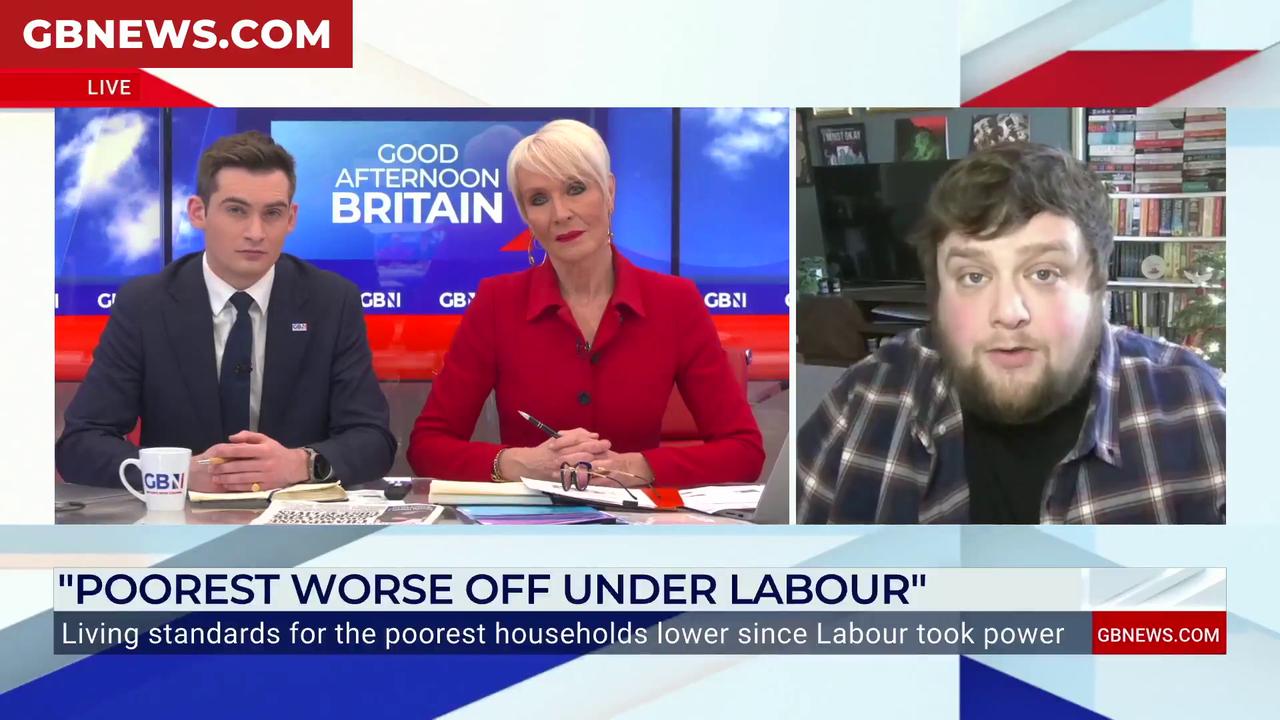 Video thumbnail for WATCH: Angela Rayner is the 'only person' who could save the Labour Government, commentator says