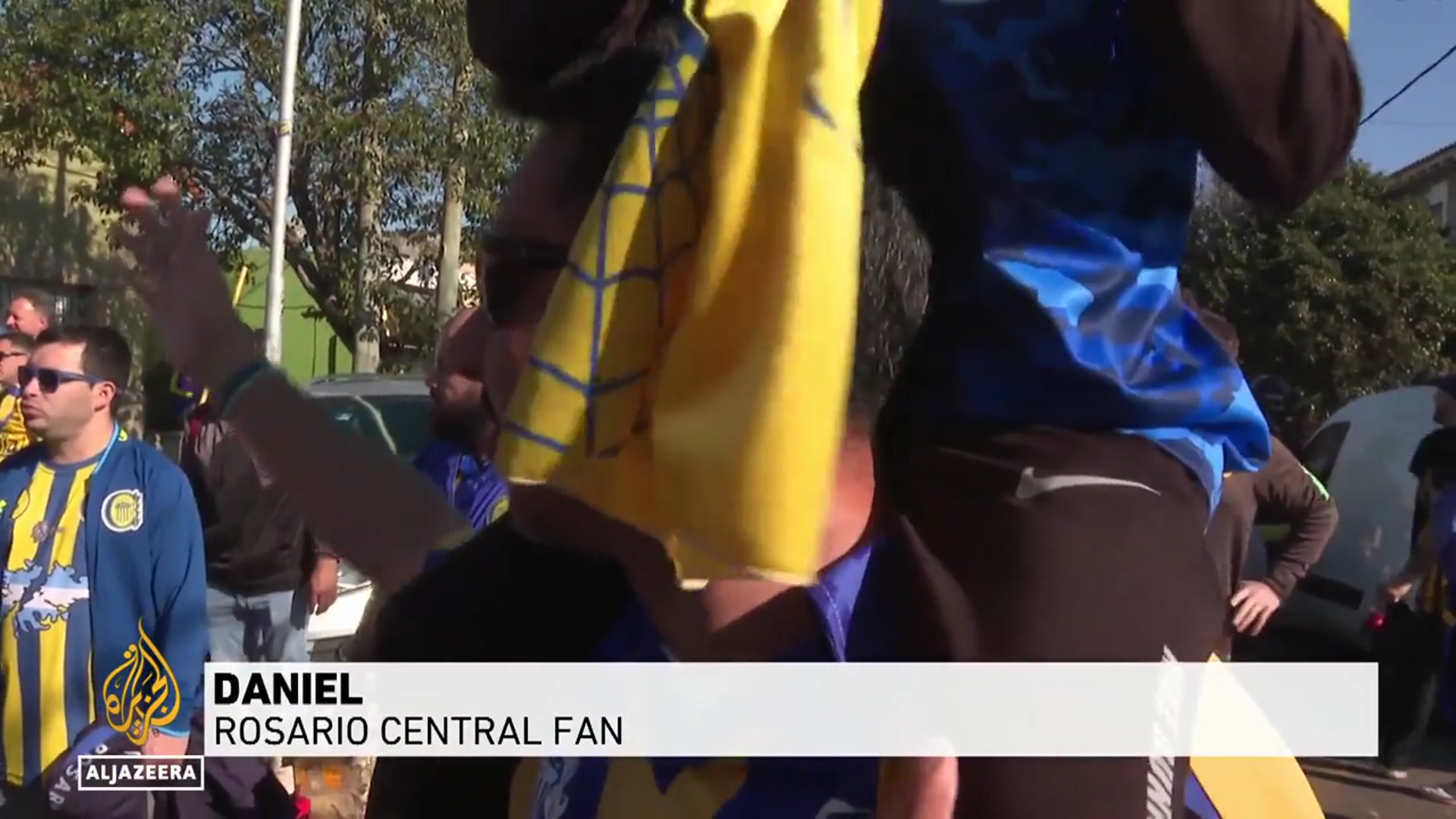 'Video thumbnail for Argentina lifts 12-year ban on away fans at football matches'