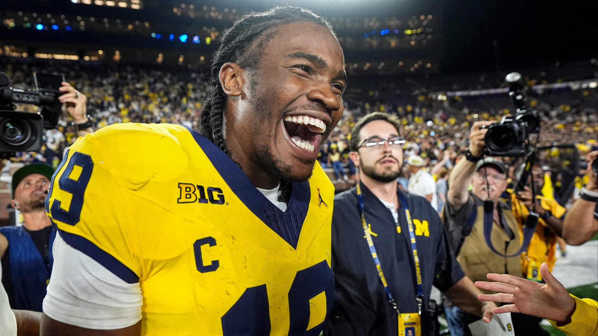 Video thumbnail for Drama in Ann Arbor: Michigan vs. Western Michigan Recap