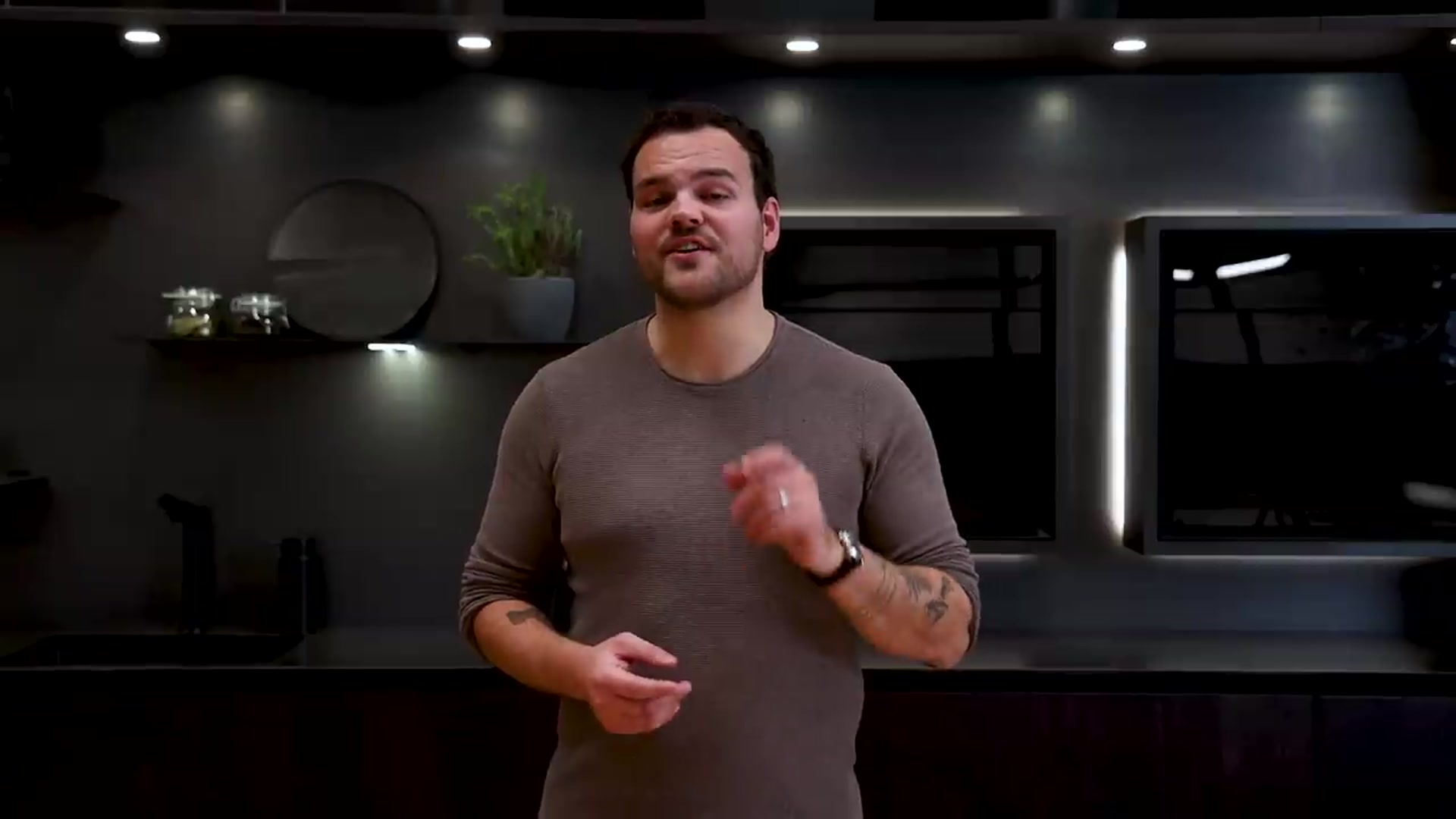 Video thumbnail for A German Inspired Detroit Style Pizza With Sauerkraut Confit Potatoes Truffle(720P HD)