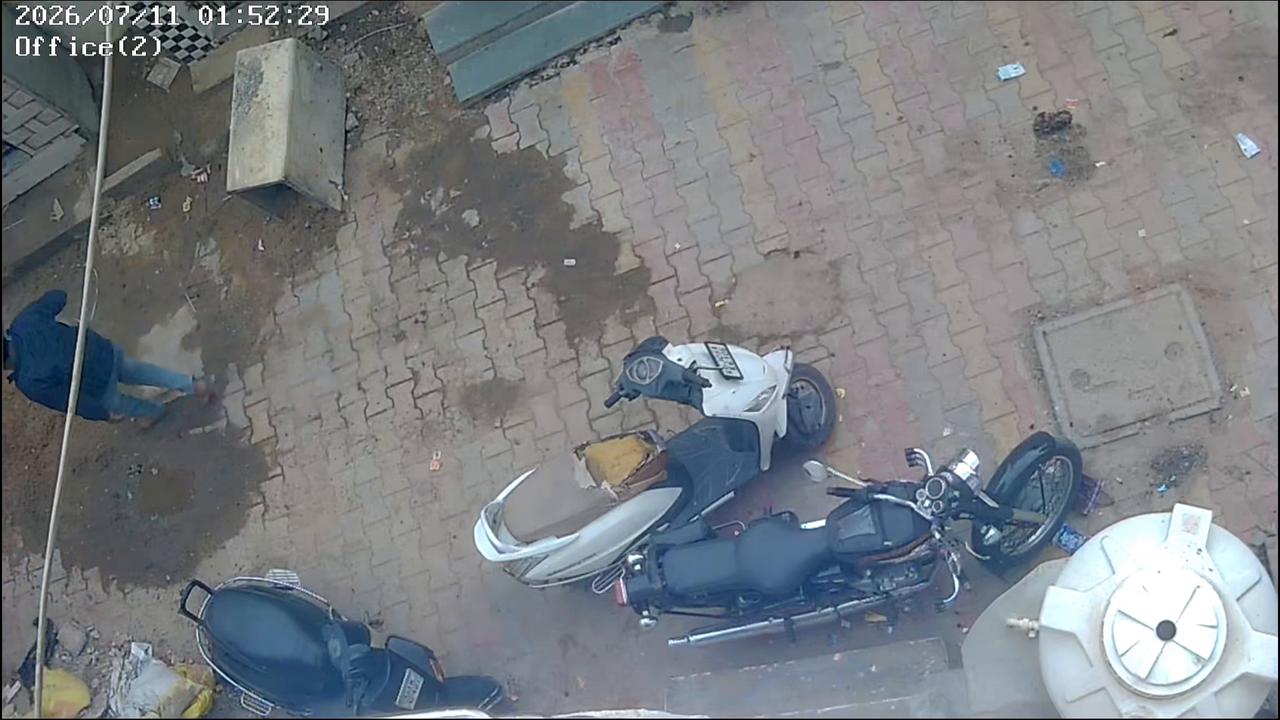 Video thumbnail for India: 7-Year-Old Schoolboy Seriously Injured After Stray Cow Attack in Gujarat’s Deesa.