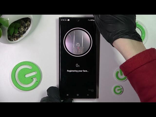 Video thumbnail for How to Set Up Face Unlock on SAMSUNG Galaxy Note 20 Ultra