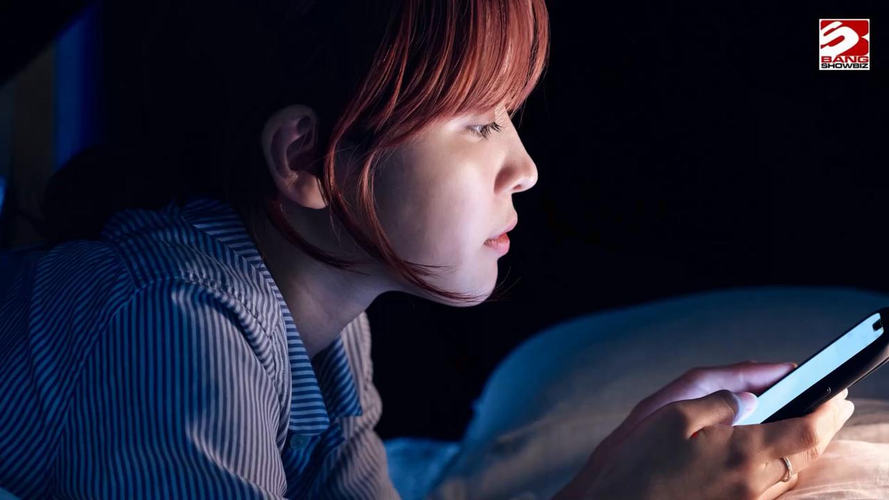 Video thumbnail for UK government proposes overnight social media curfew for older teens