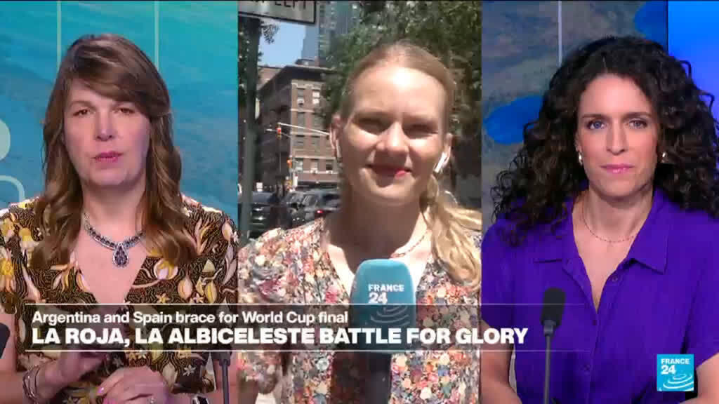 Video thumbnail for World Cup Final: La Roja, La Albiceleste battle for glory