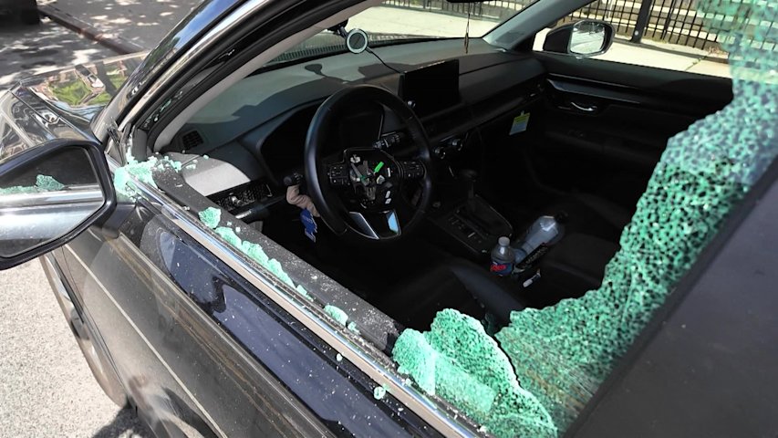 Video thumbnail for Pelham Bay community members shaken after overnight string of car break-ins, airbag thefts