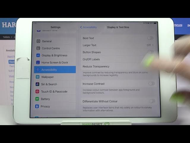 Video thumbnail for How to Activate Auto-Brightness on IPAD 4 MINI - Set Up Adaptive Brightness