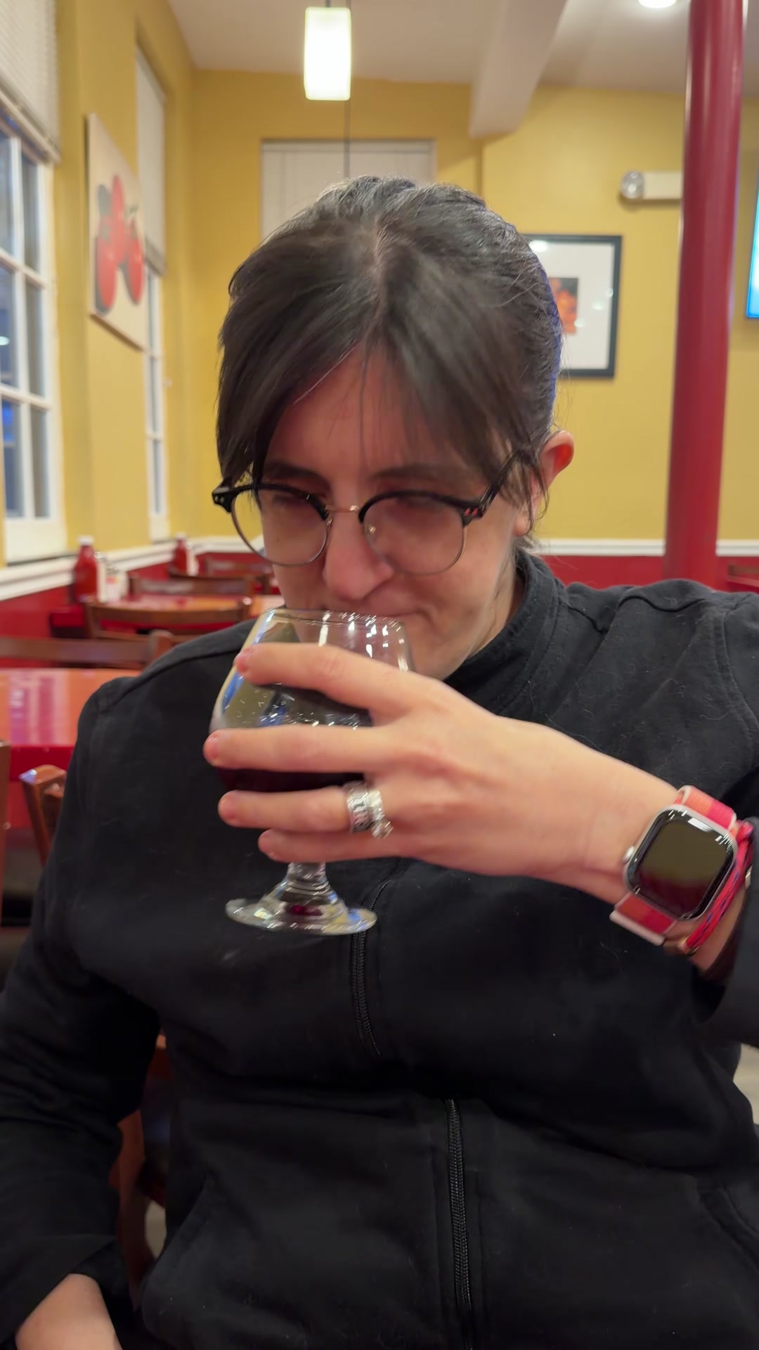 Video thumbnail for Tasting Fre Non-Alcoholic Wine: Better Than Real Wine?